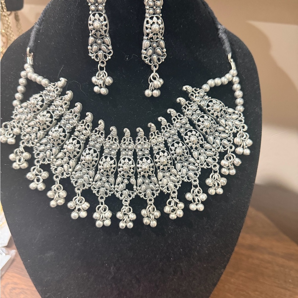 Pakistani Indian Desi Statement oxidized Silver Necklace with Matching Earrings